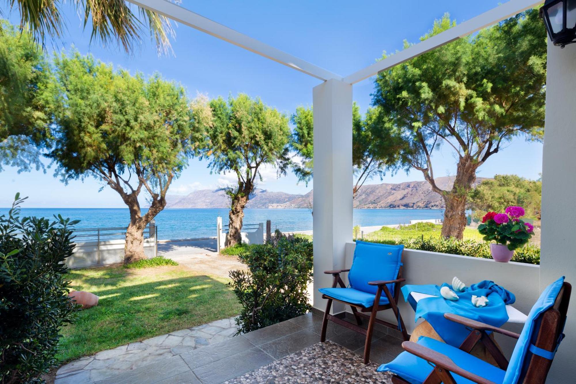Big Blue Exclusive Beachfront Villa Kissamos Bagian luar foto